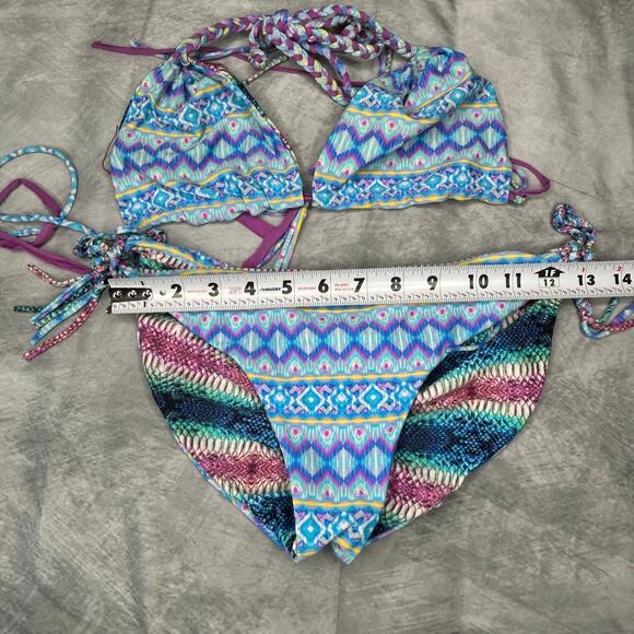 Lot 6 Bikini Swim Suit 3 Tops 3 Bottoms Women M Water Sports Beach Volleyball - Picture 2 of 13